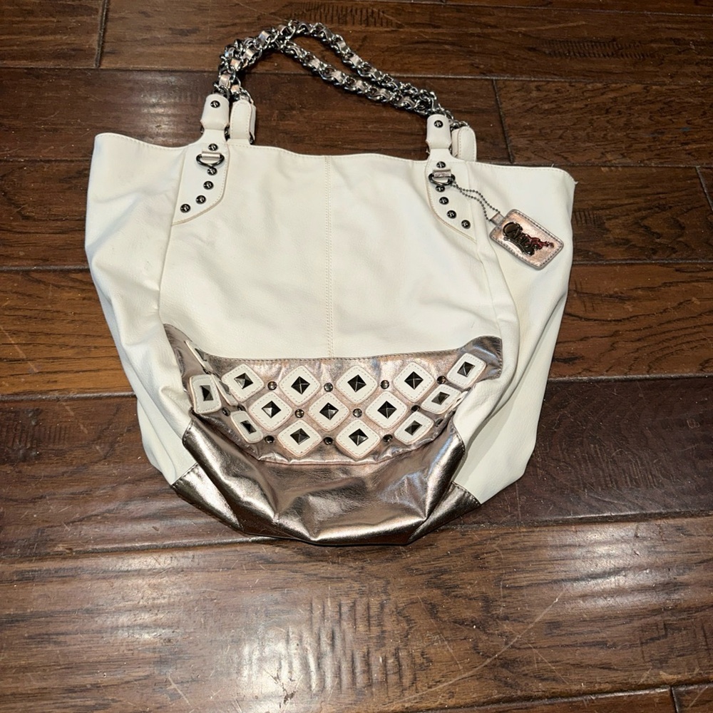 Carlos by Carlos Santana Cream Studded Tote | Metallic Chain‎ Strap Shoulder Bag